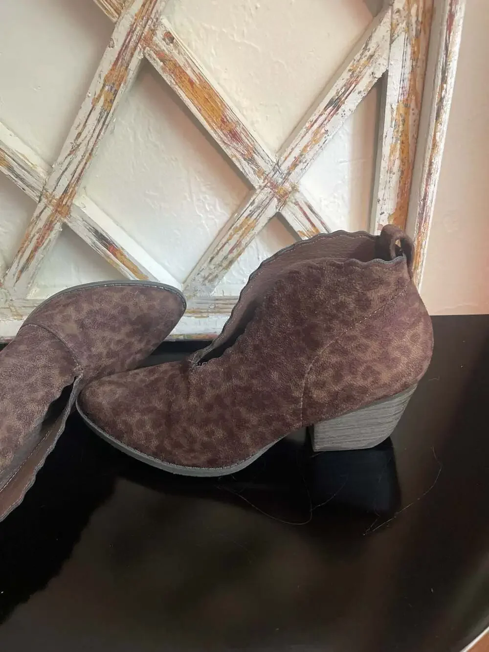 Coconuts by Matisse Addie Scalloped Leopard Print Booties Size 8M